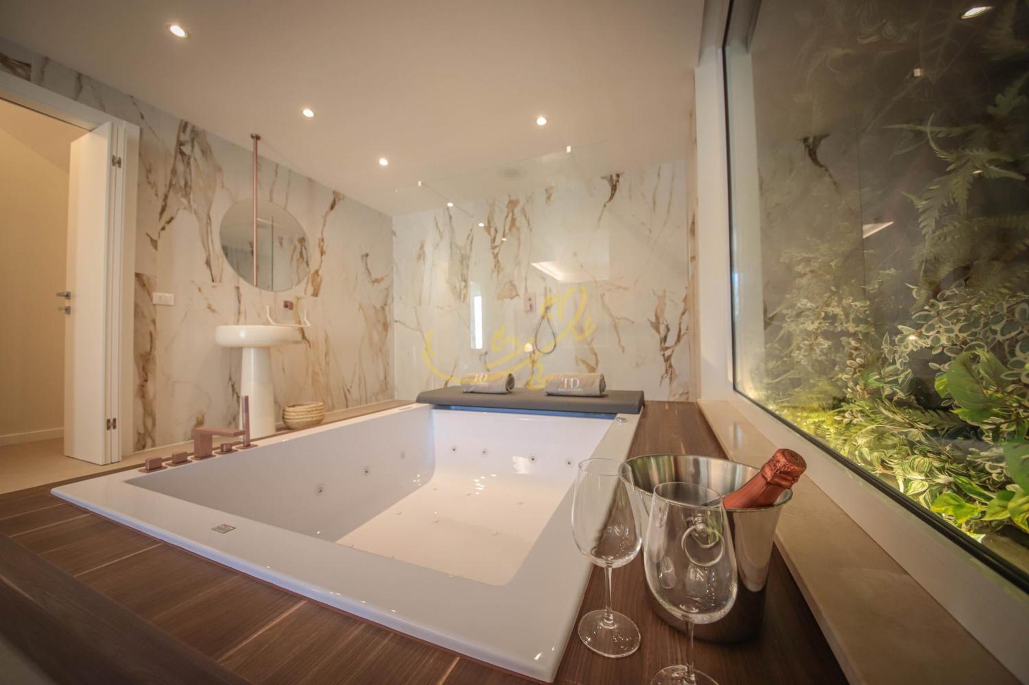 Alberobbe Luxury Rooms Alberobello Esterno foto